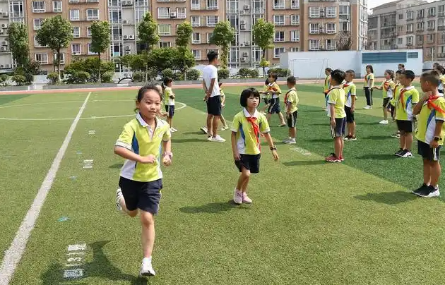 旨在让家长从孩子的视角体会教育进一步拉近家校距离